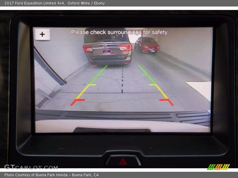 Oxford White / Ebony 2017 Ford Expedition Limited 4x4
