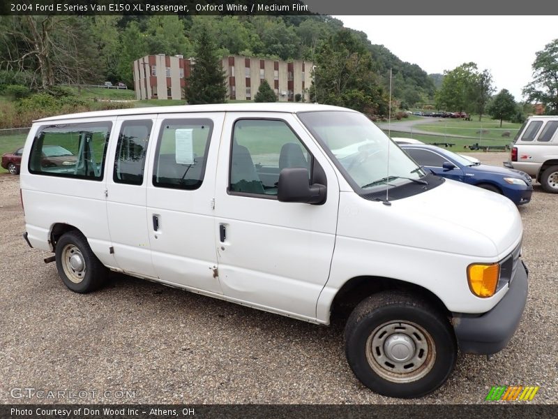 Oxford White / Medium Flint 2004 Ford E Series Van E150 XL Passenger