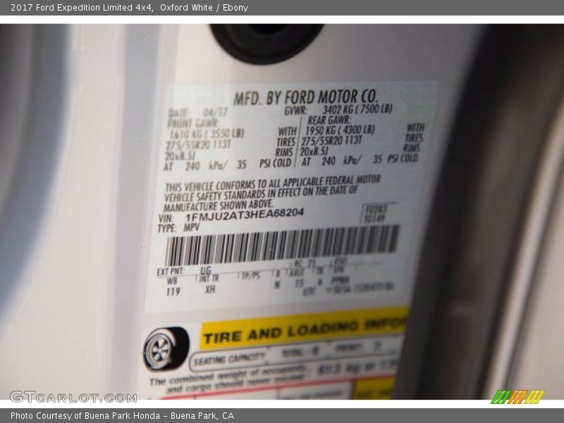 Oxford White / Ebony 2017 Ford Expedition Limited 4x4