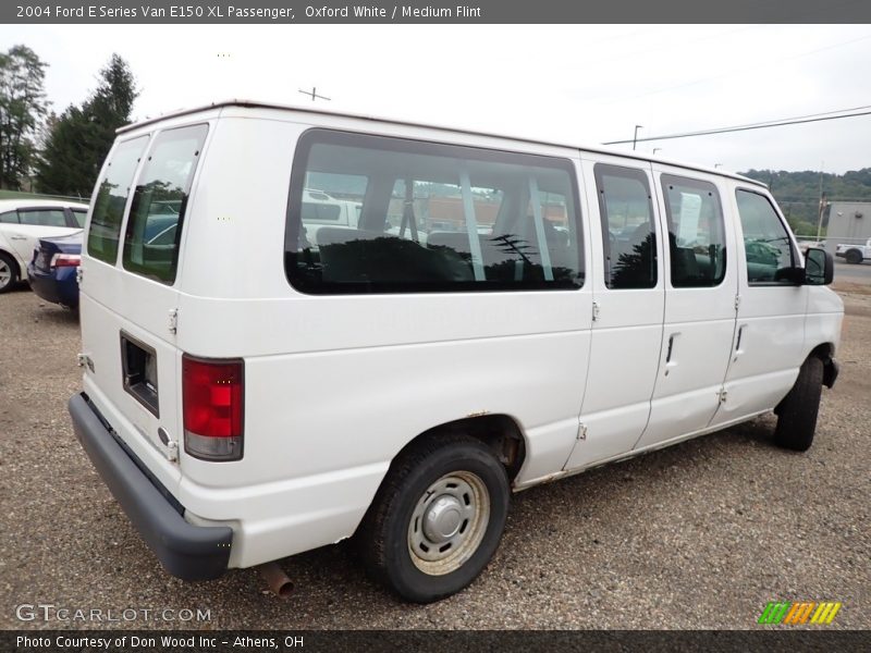 Oxford White / Medium Flint 2004 Ford E Series Van E150 XL Passenger