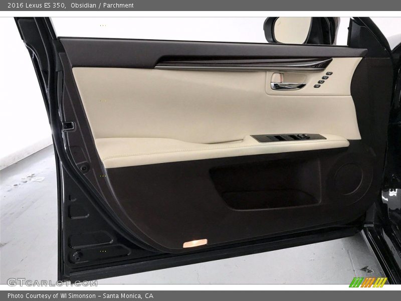 Door Panel of 2016 ES 350