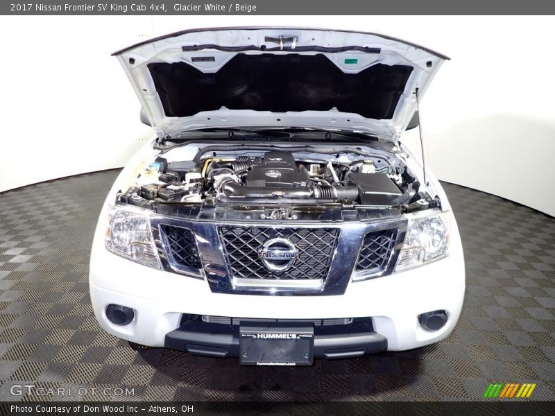 Glacier White / Beige 2017 Nissan Frontier SV King Cab 4x4