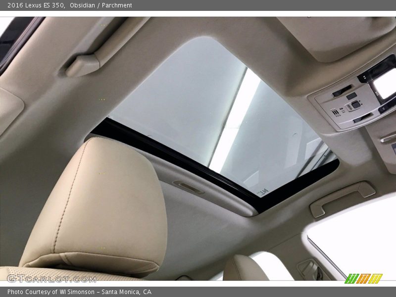Sunroof of 2016 ES 350