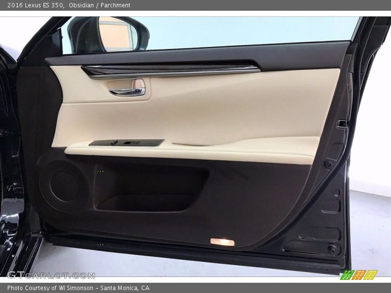 Door Panel of 2016 ES 350