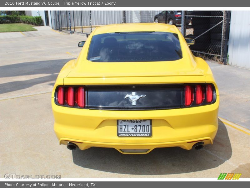 Triple Yellow Tricoat / Ebony 2016 Ford Mustang V6 Coupe