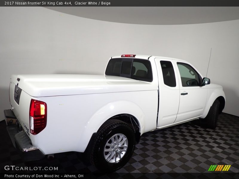 Glacier White / Beige 2017 Nissan Frontier SV King Cab 4x4