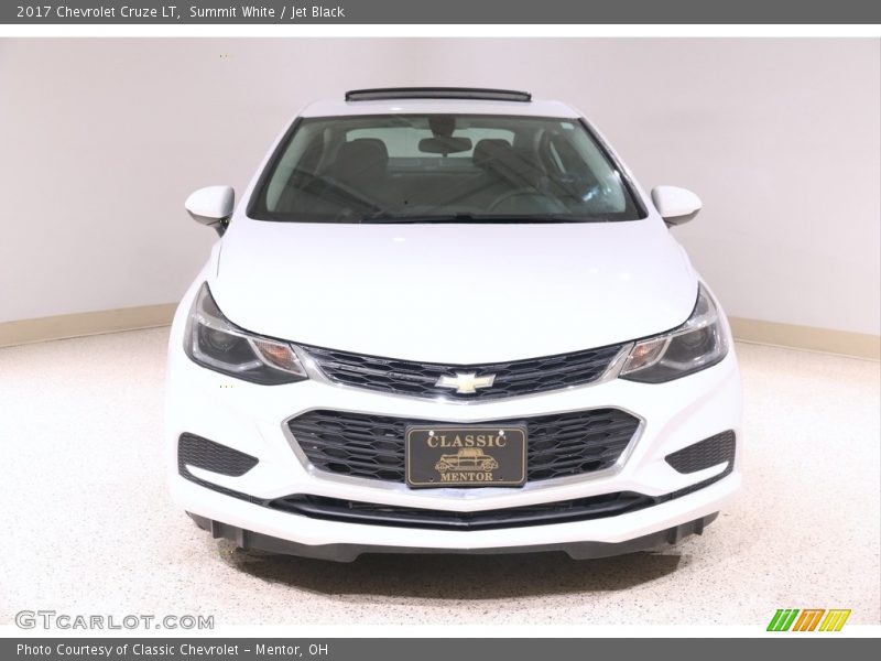 Summit White / Jet Black 2017 Chevrolet Cruze LT