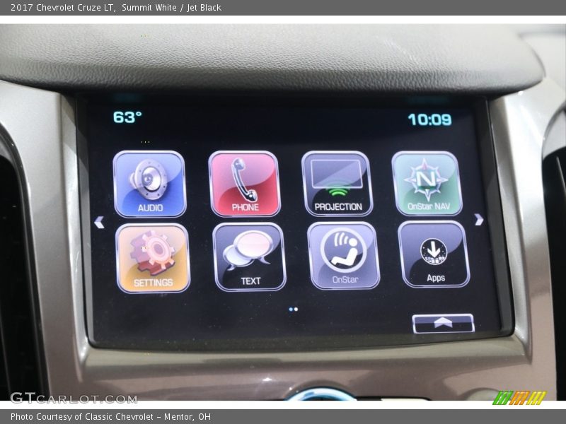 Summit White / Jet Black 2017 Chevrolet Cruze LT