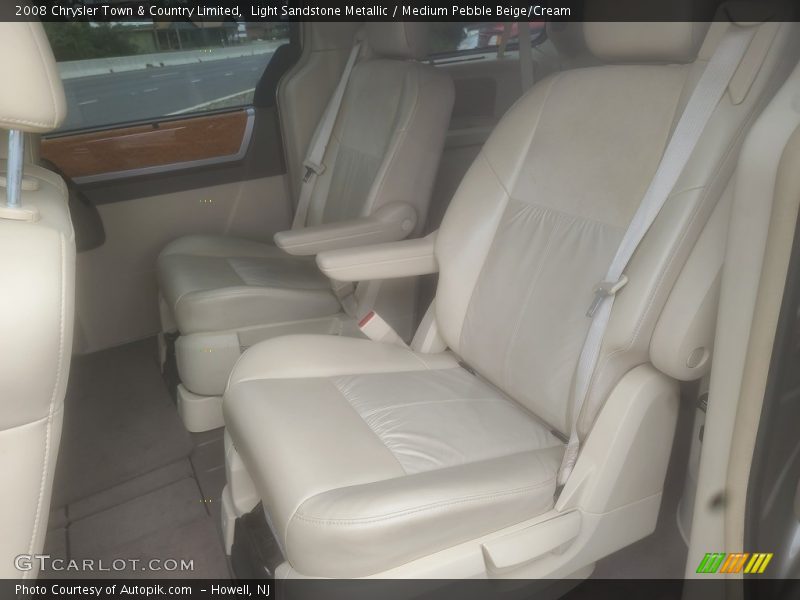 Light Sandstone Metallic / Medium Pebble Beige/Cream 2008 Chrysler Town & Country Limited