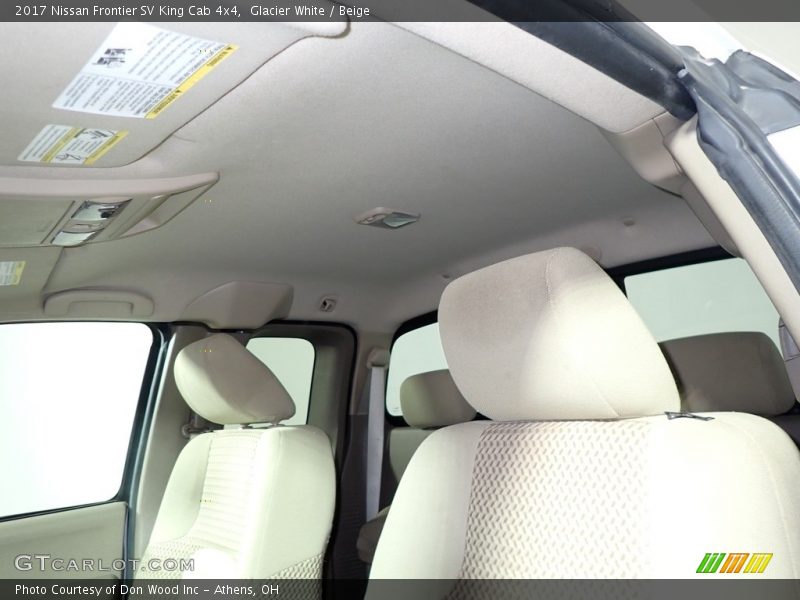 Glacier White / Beige 2017 Nissan Frontier SV King Cab 4x4