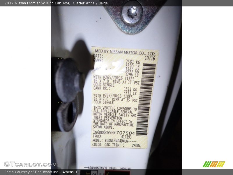 Glacier White / Beige 2017 Nissan Frontier SV King Cab 4x4