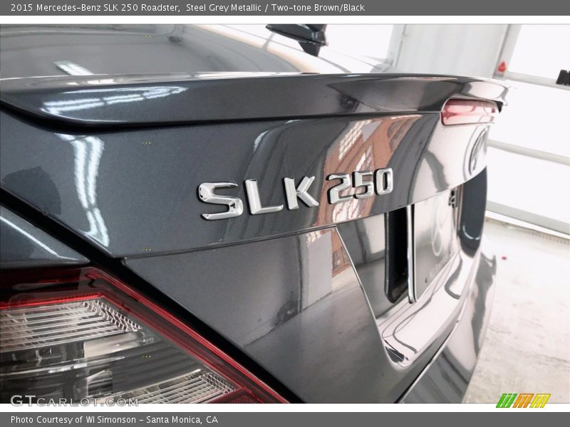 Steel Grey Metallic / Two-tone Brown/Black 2015 Mercedes-Benz SLK 250 Roadster
