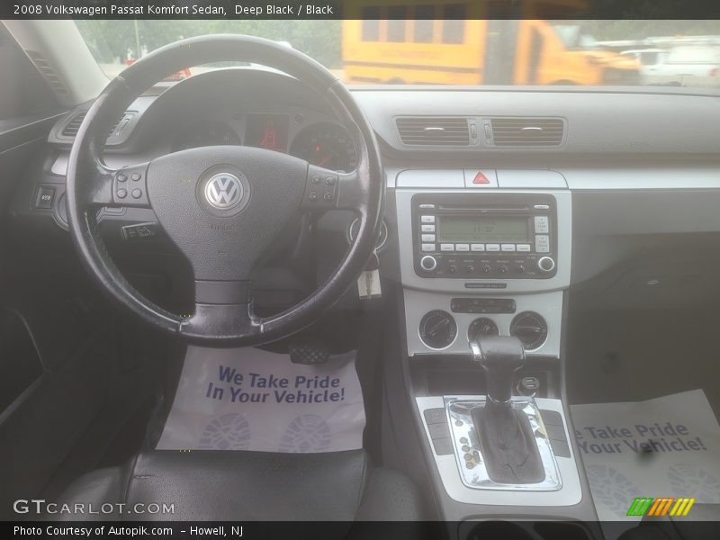 Deep Black / Black 2008 Volkswagen Passat Komfort Sedan