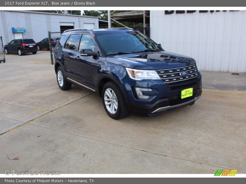 Blue Jeans / Ebony Black 2017 Ford Explorer XLT