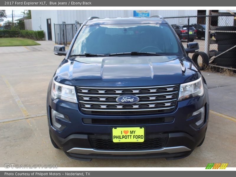 Blue Jeans / Ebony Black 2017 Ford Explorer XLT