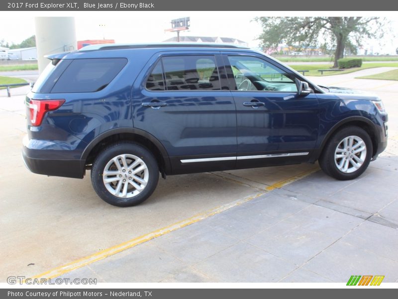 Blue Jeans / Ebony Black 2017 Ford Explorer XLT