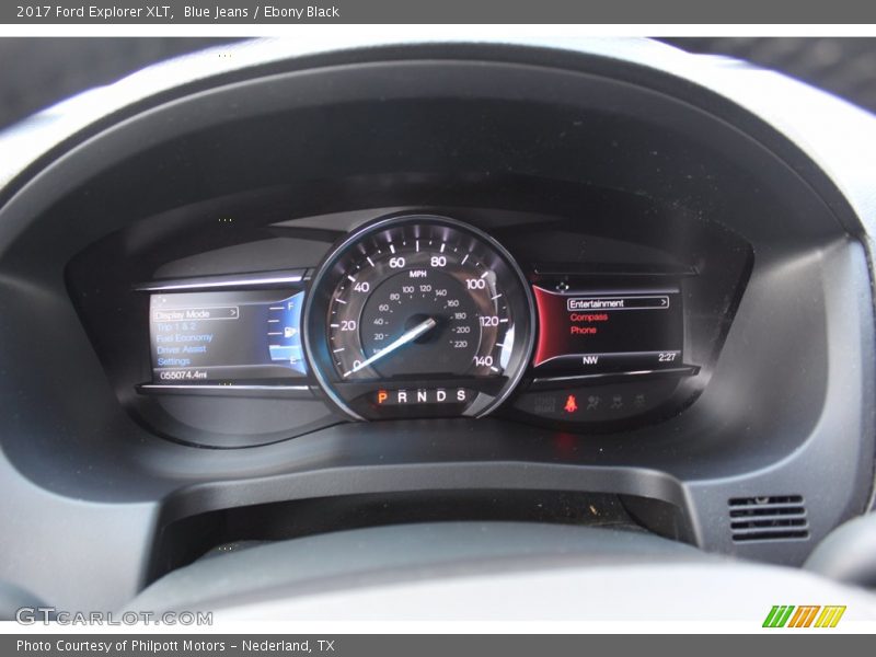 Blue Jeans / Ebony Black 2017 Ford Explorer XLT