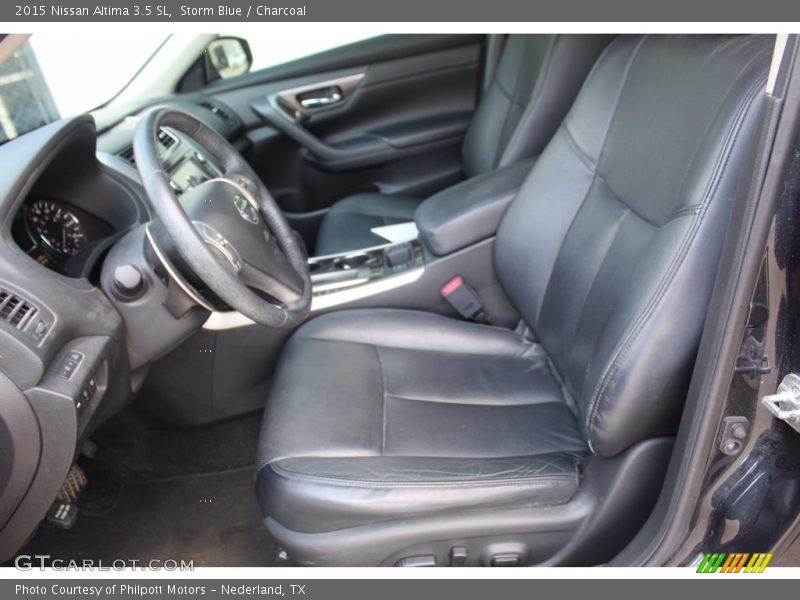 Front Seat of 2015 Altima 3.5 SL