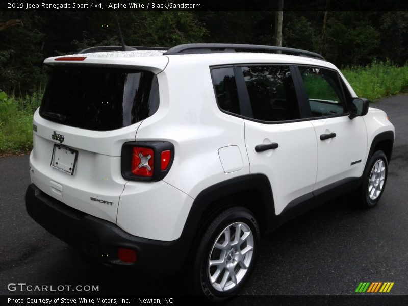Alpine White / Black/Sandstorm 2019 Jeep Renegade Sport 4x4