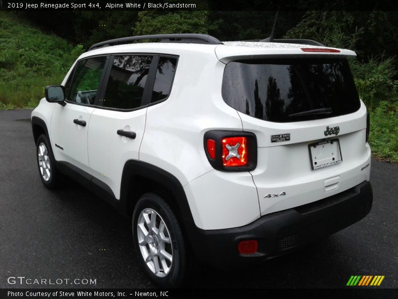 Alpine White / Black/Sandstorm 2019 Jeep Renegade Sport 4x4
