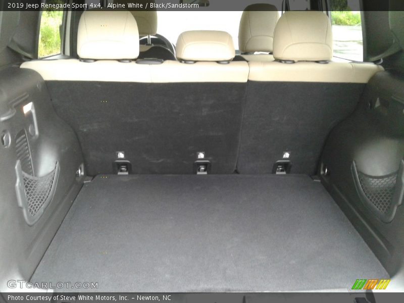 Alpine White / Black/Sandstorm 2019 Jeep Renegade Sport 4x4