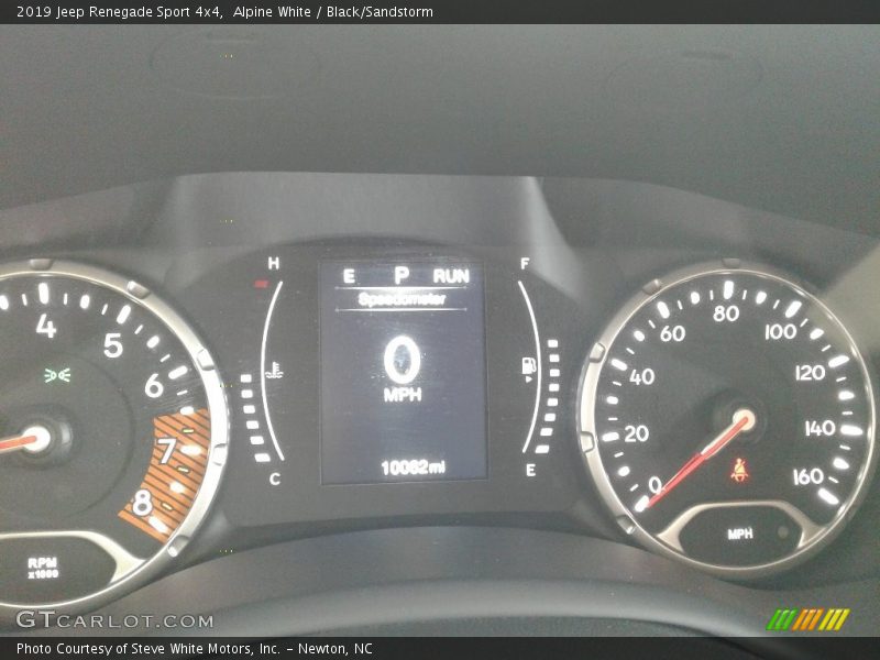 Alpine White / Black/Sandstorm 2019 Jeep Renegade Sport 4x4