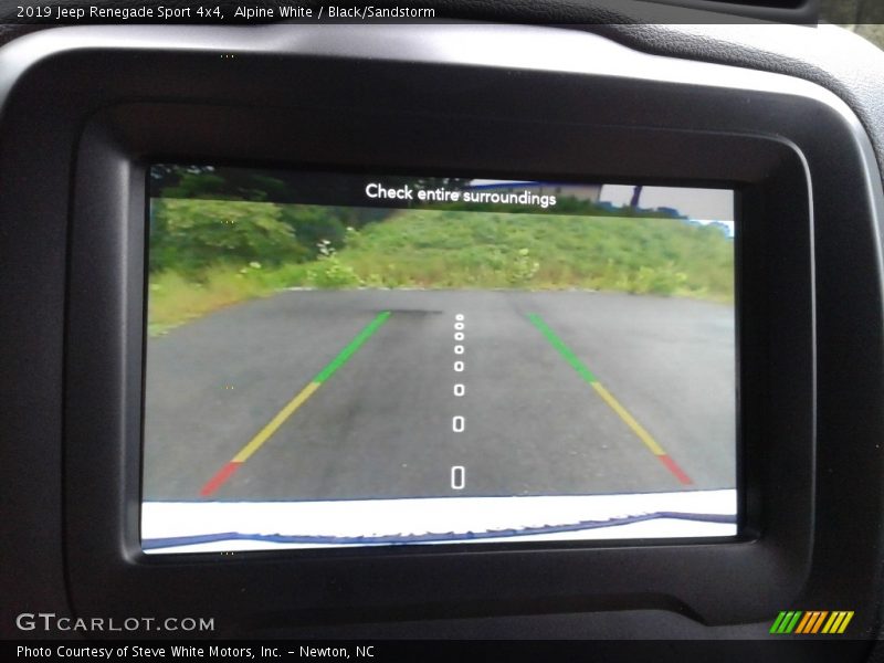 Alpine White / Black/Sandstorm 2019 Jeep Renegade Sport 4x4