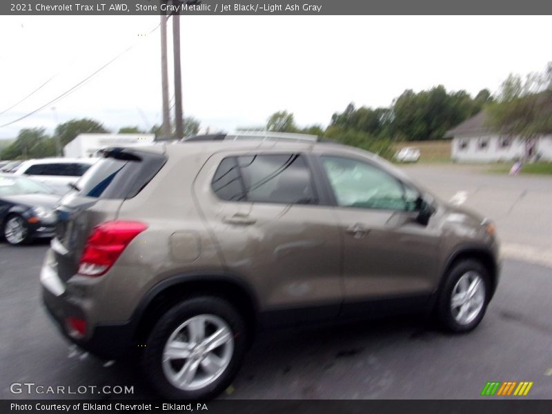 Stone Gray Metallic / Jet Black/­Light Ash Gray 2021 Chevrolet Trax LT AWD