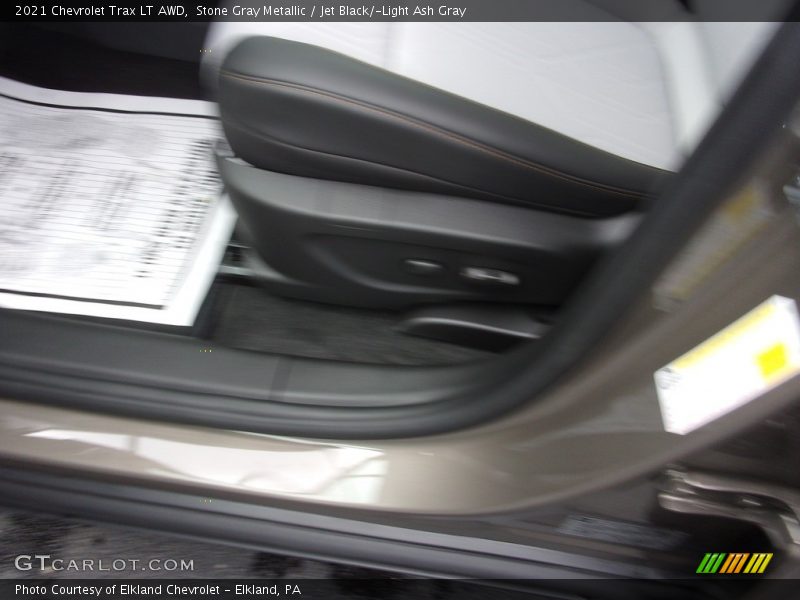 Stone Gray Metallic / Jet Black/­Light Ash Gray 2021 Chevrolet Trax LT AWD