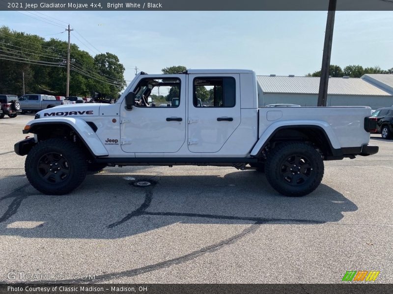  2021 Gladiator Mojave 4x4 Bright White