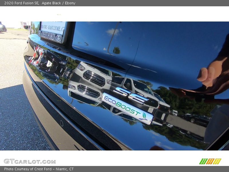 Agate Black / Ebony 2020 Ford Fusion SE
