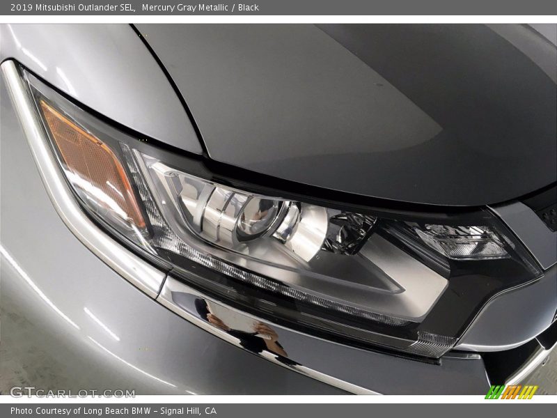 Mercury Gray Metallic / Black 2019 Mitsubishi Outlander SEL