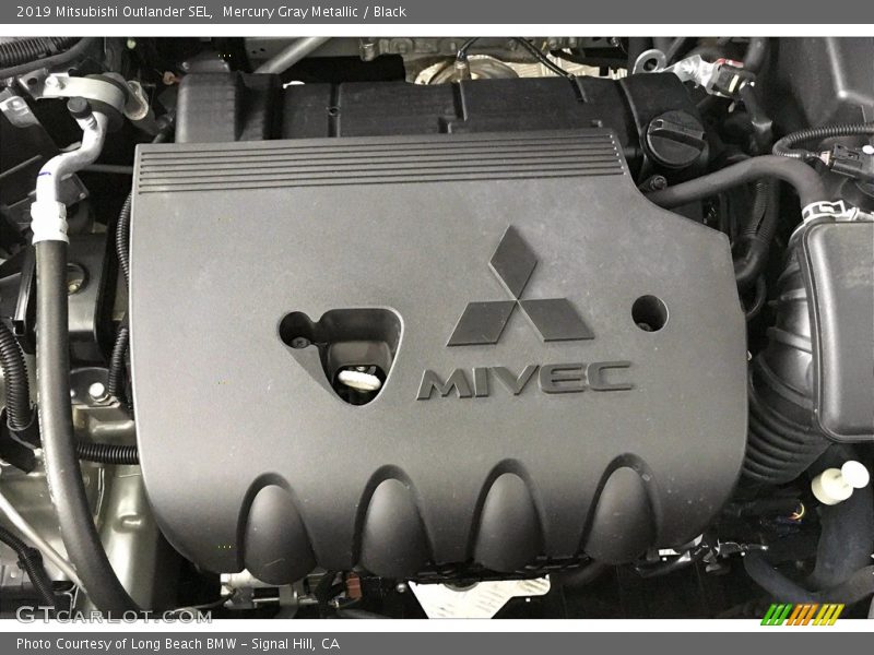 Mercury Gray Metallic / Black 2019 Mitsubishi Outlander SEL