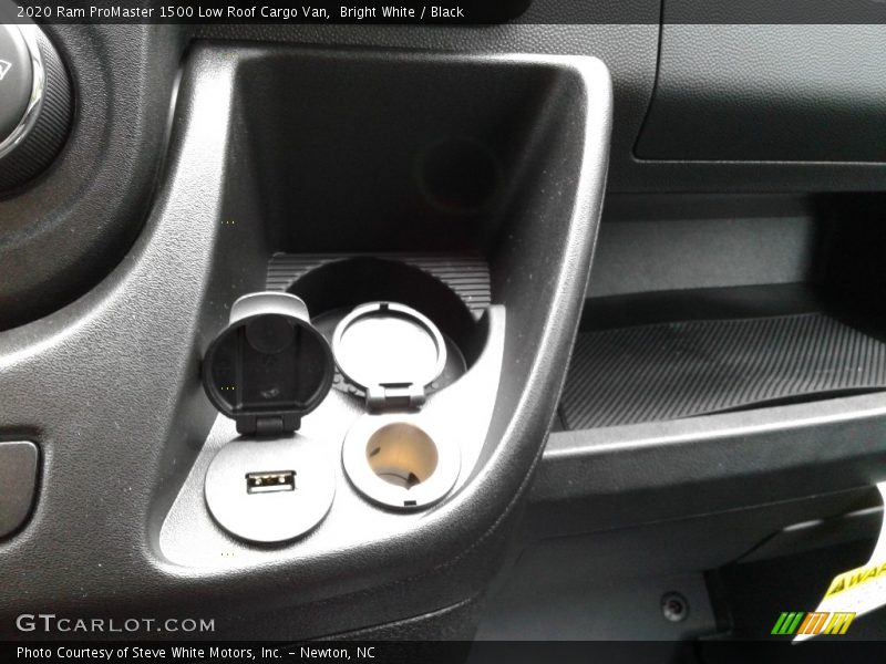 Bright White / Black 2020 Ram ProMaster 1500 Low Roof Cargo Van