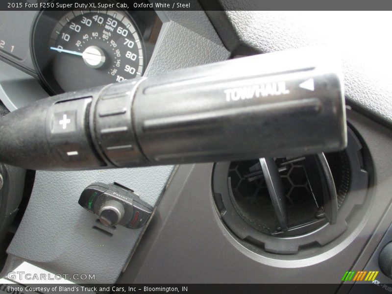 Oxford White / Steel 2015 Ford F250 Super Duty XL Super Cab