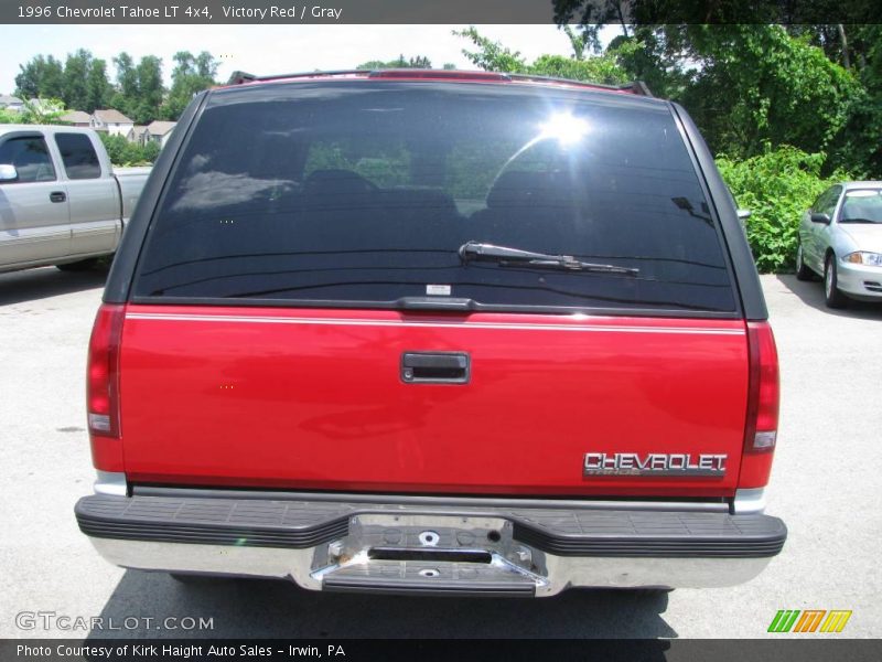 Victory Red / Gray 1996 Chevrolet Tahoe LT 4x4