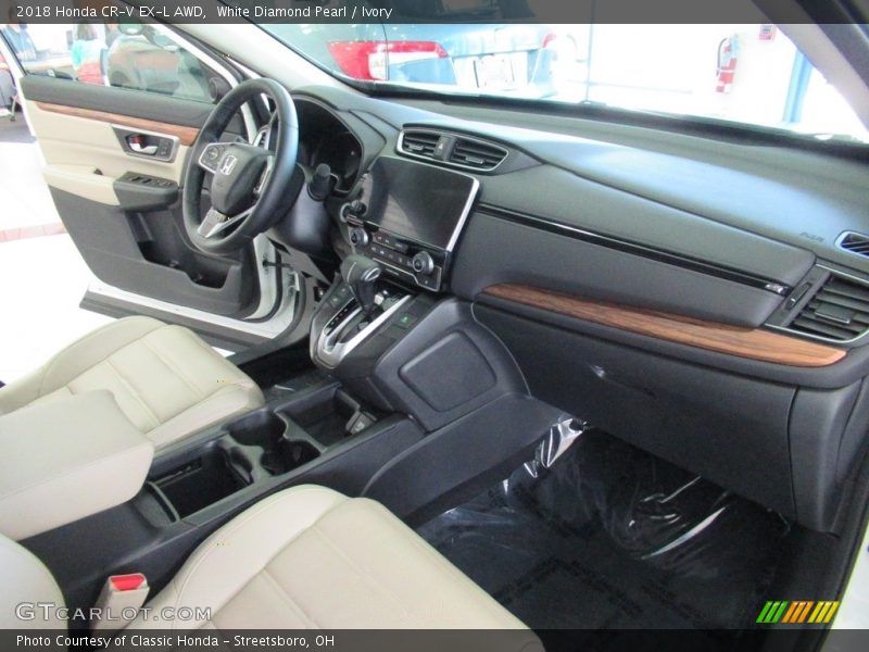 White Diamond Pearl / Ivory 2018 Honda CR-V EX-L AWD