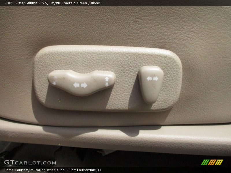 Mystic Emerald Green / Blond 2005 Nissan Altima 2.5 S