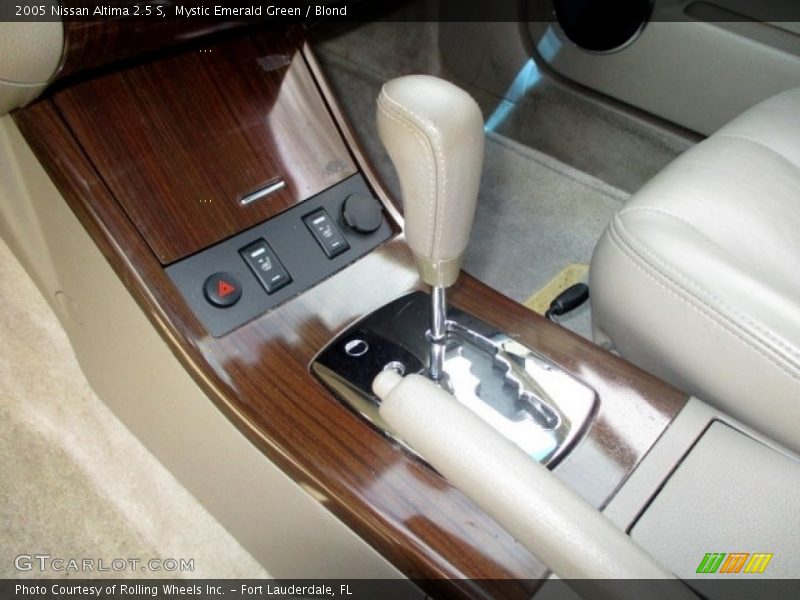 Mystic Emerald Green / Blond 2005 Nissan Altima 2.5 S