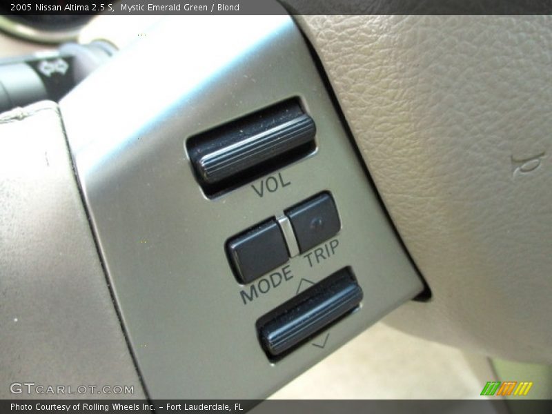 Mystic Emerald Green / Blond 2005 Nissan Altima 2.5 S