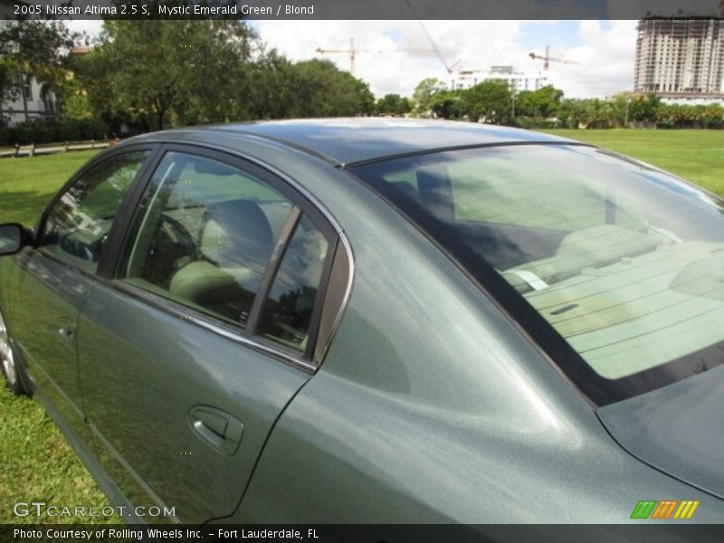 Mystic Emerald Green / Blond 2005 Nissan Altima 2.5 S