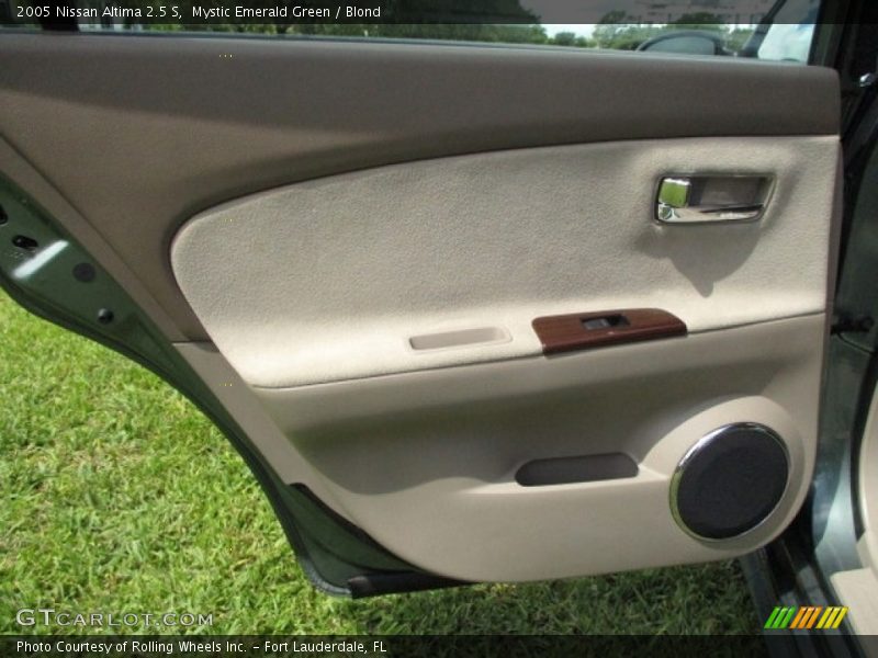 Mystic Emerald Green / Blond 2005 Nissan Altima 2.5 S