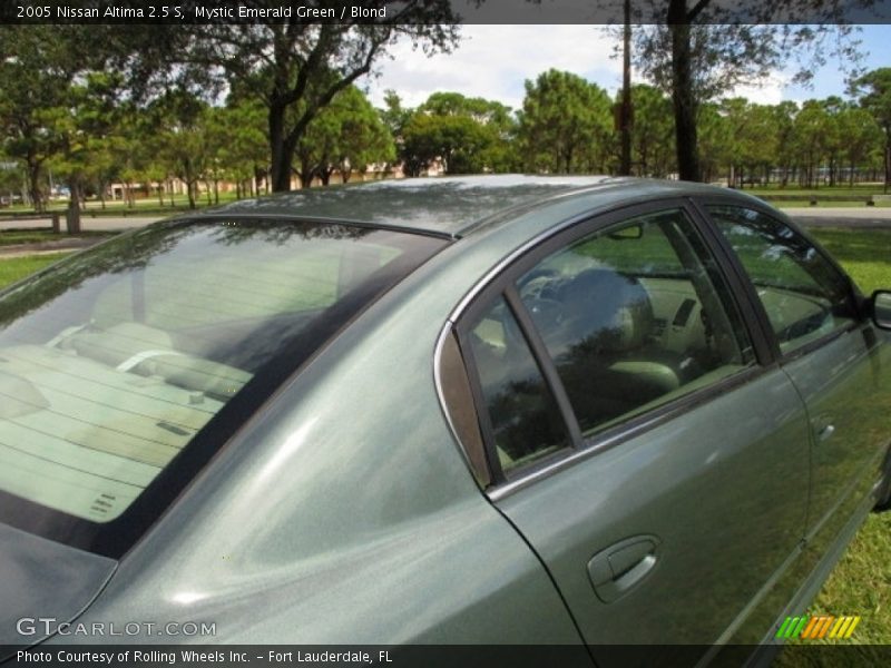 Mystic Emerald Green / Blond 2005 Nissan Altima 2.5 S