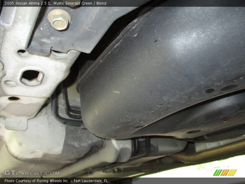 Mystic Emerald Green / Blond 2005 Nissan Altima 2.5 S