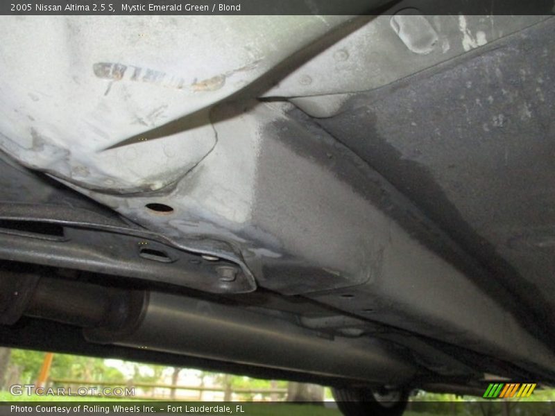 Mystic Emerald Green / Blond 2005 Nissan Altima 2.5 S