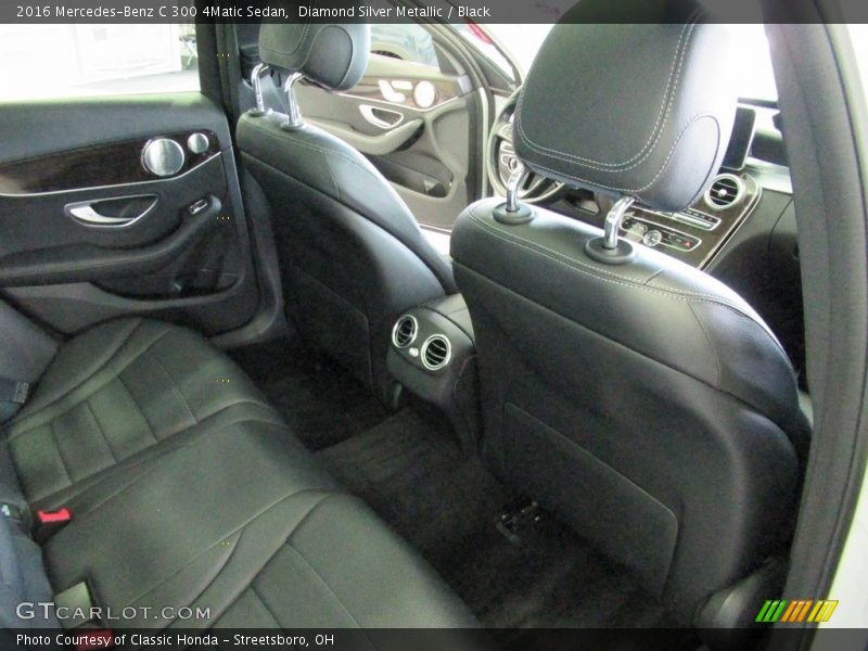 Diamond Silver Metallic / Black 2016 Mercedes-Benz C 300 4Matic Sedan