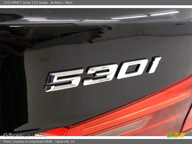 Jet Black / Black 2020 BMW 5 Series 530i Sedan