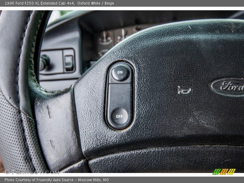 Oxford White / Beige 1996 Ford F250 XL Extended Cab 4x4