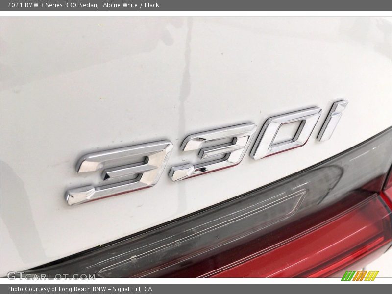  2021 3 Series 330i Sedan Logo