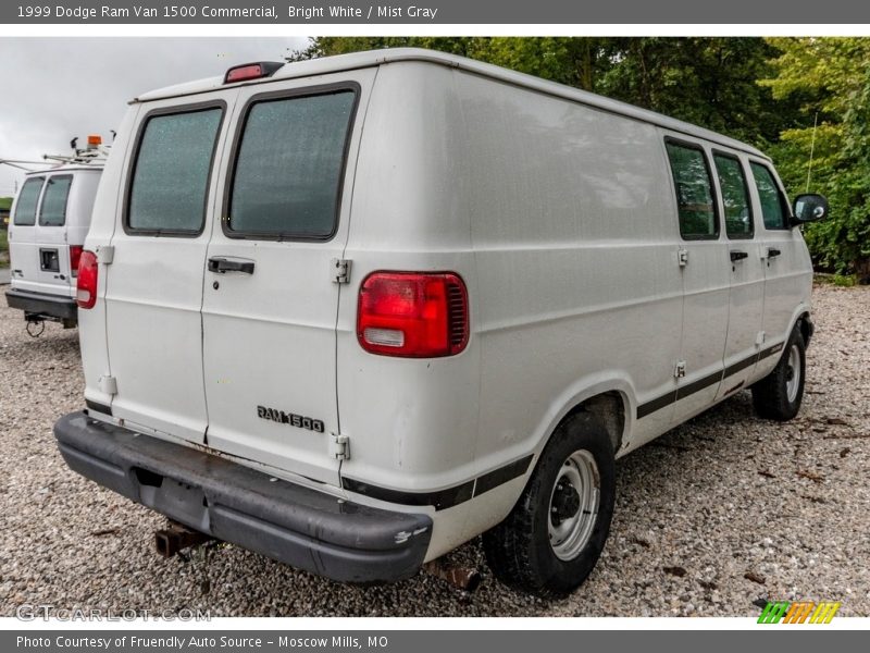  1999 Ram Van 1500 Commercial Bright White